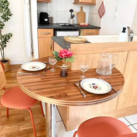 Proche Du Theatre شقة