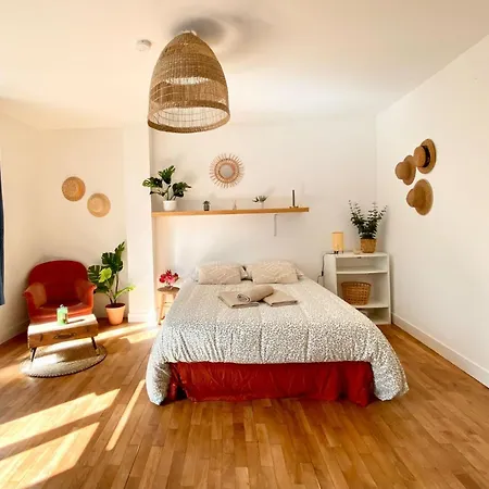 Proche Du Theatre شقة *